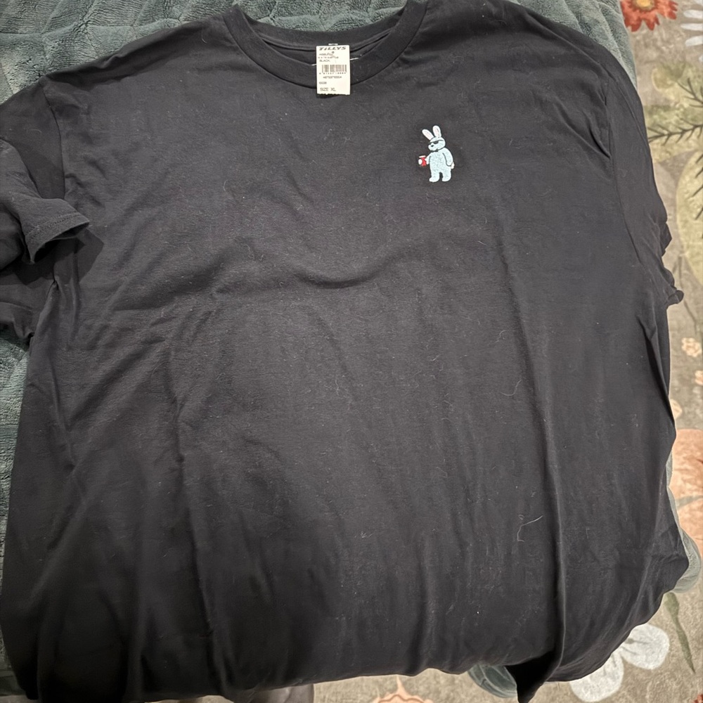 Black Men's Short-Sleeve T-Shirt with Small Bunny Logo